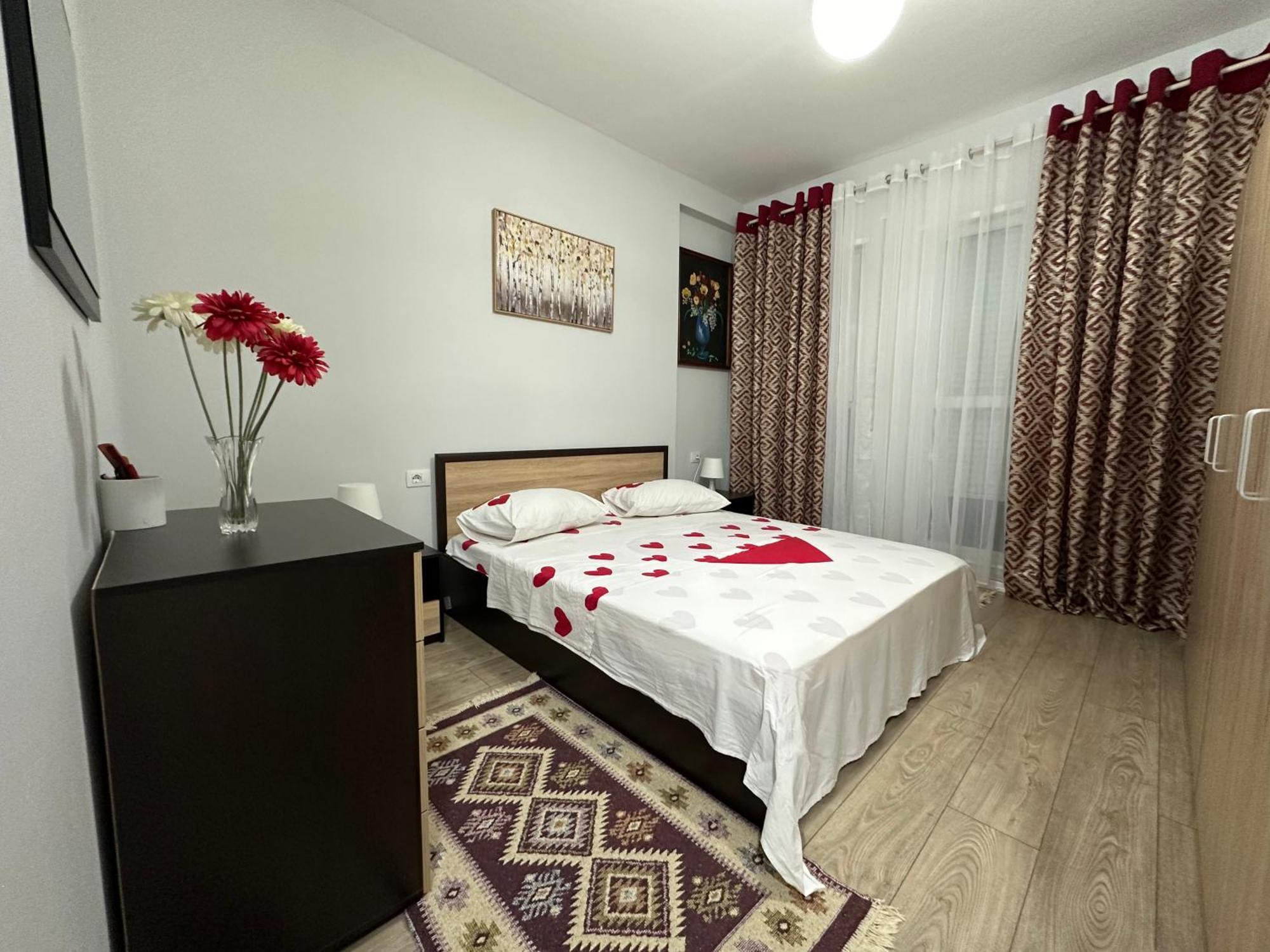 Apartament Univers Near Airport Tirana